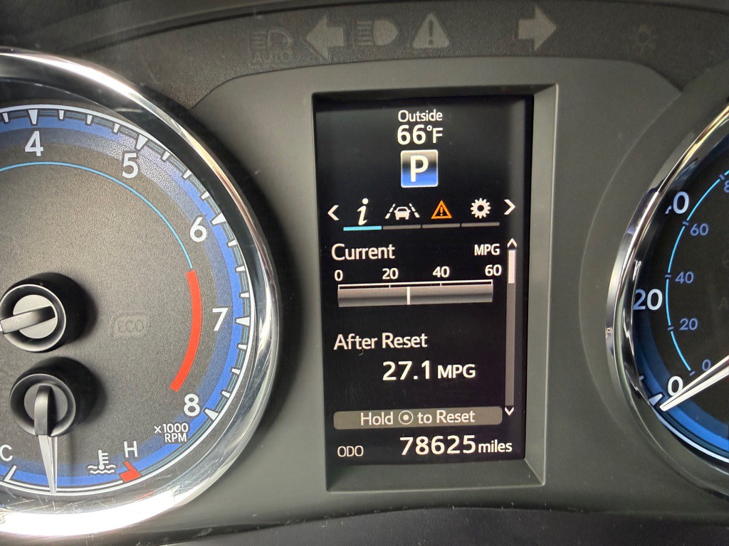 2018 Toyota Corolla Image 10