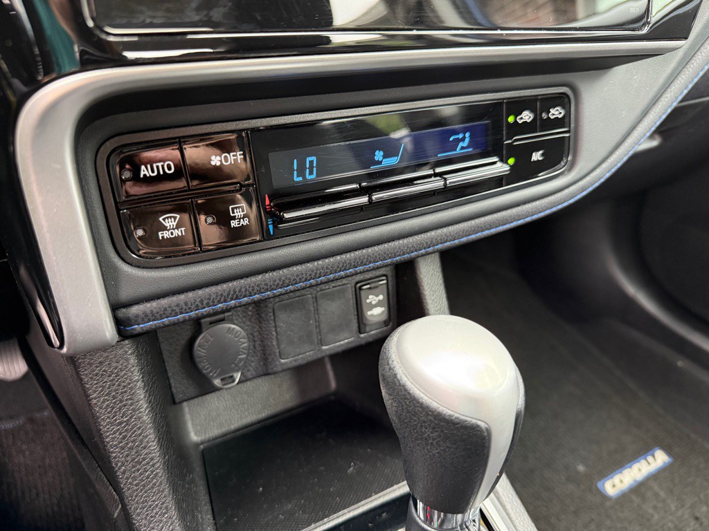 2018 Toyota Corolla Image 13