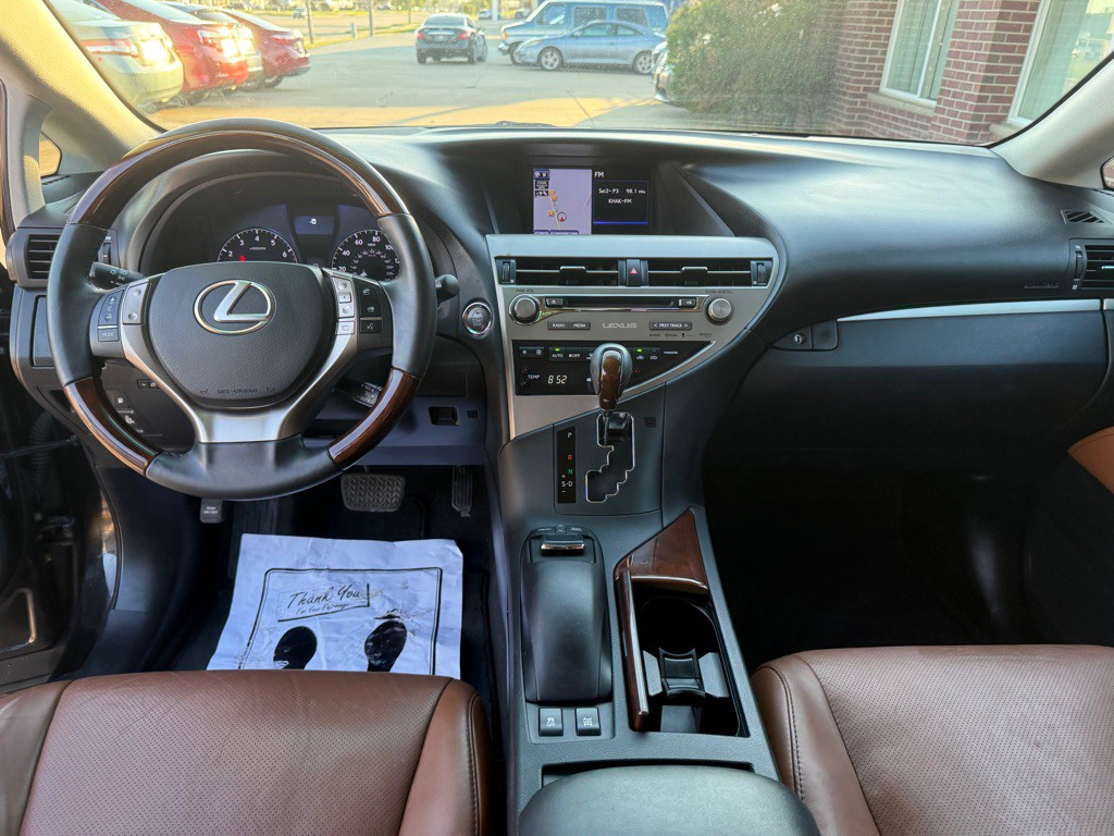 2015 Lexus RX Image 18
