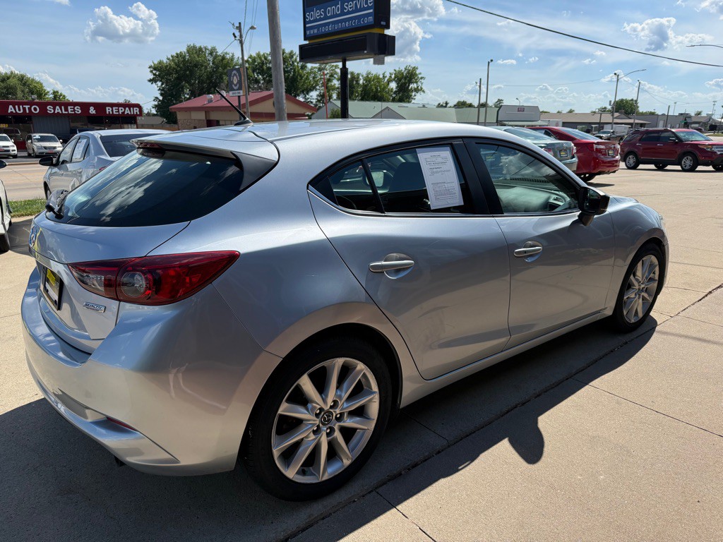 2017 Mazda Mazda3 Image 7