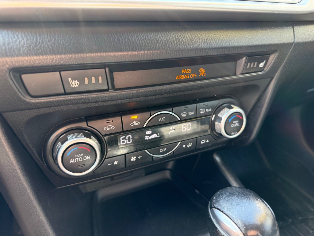 2017 Mazda Mazda3 Image 13