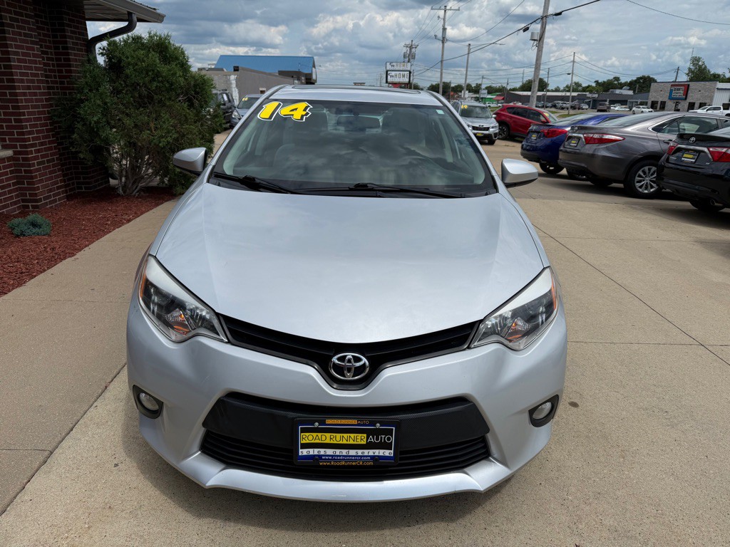 2014 Toyota Corolla Image 2