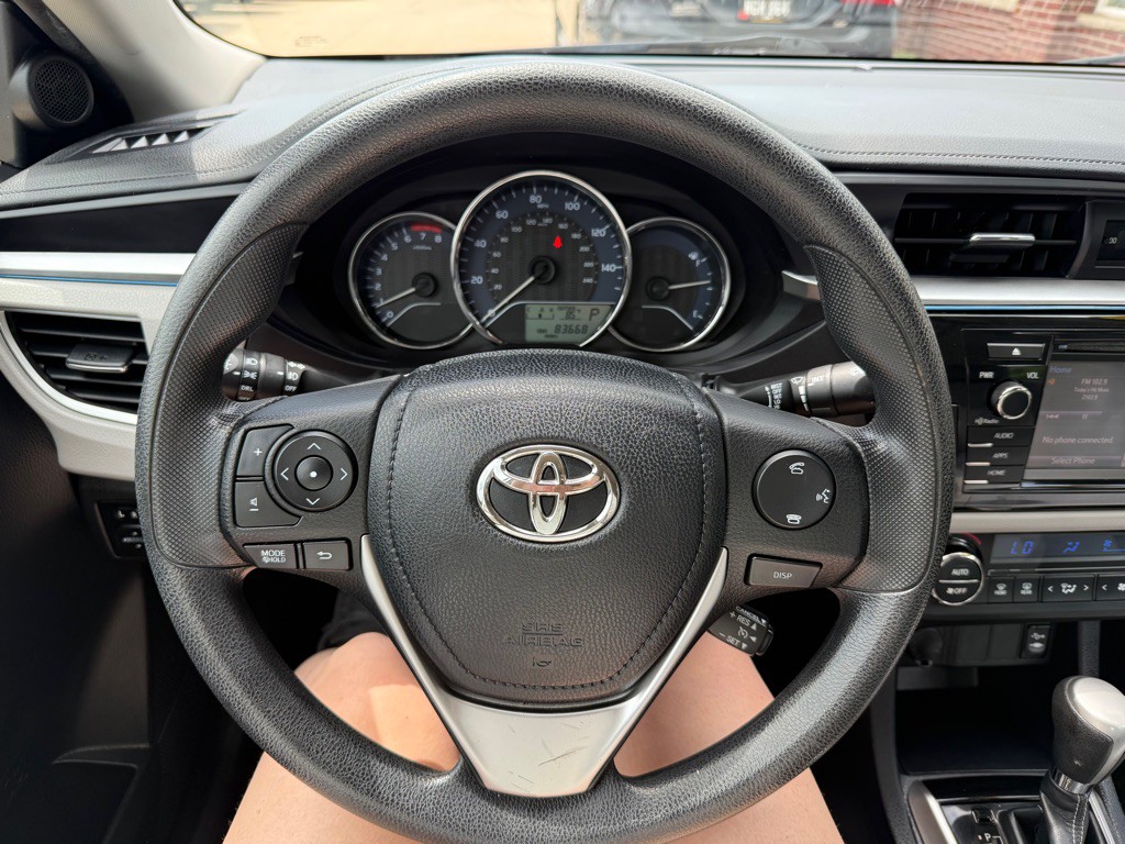 2014 Toyota Corolla Image 10