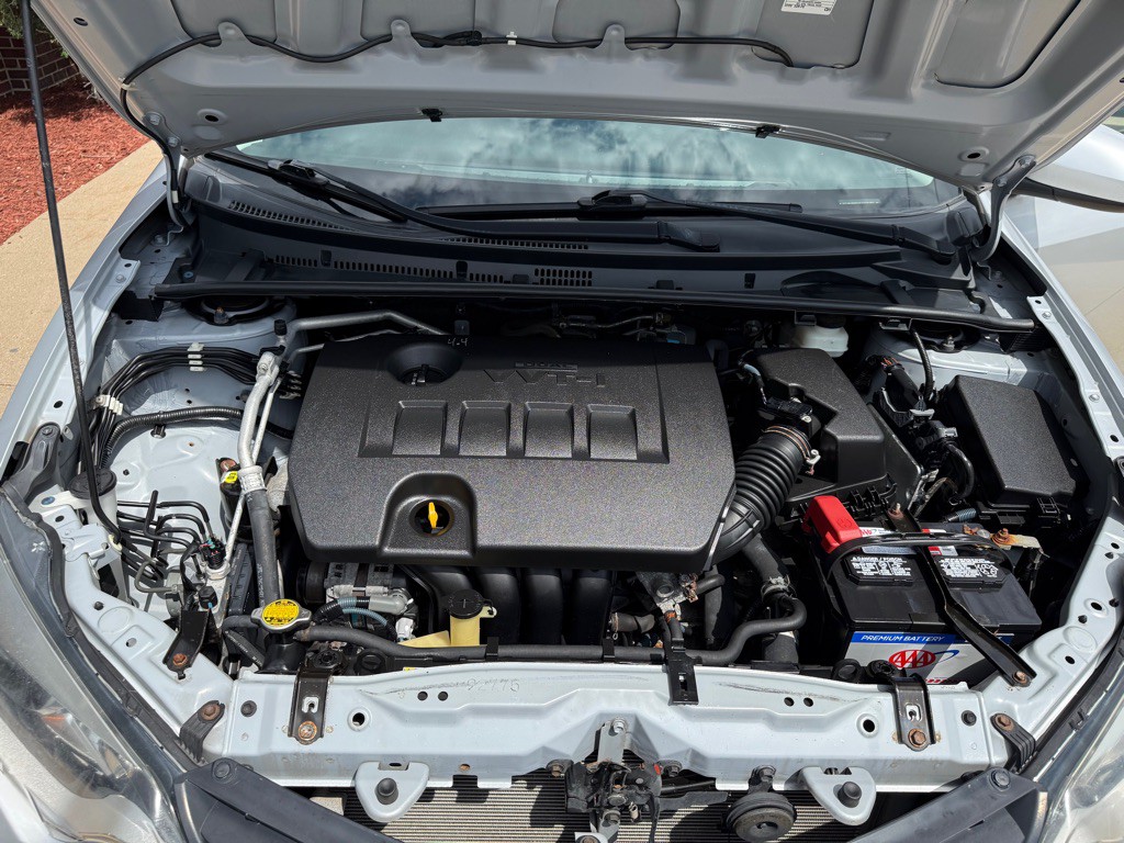 2014 Toyota Corolla Image 24