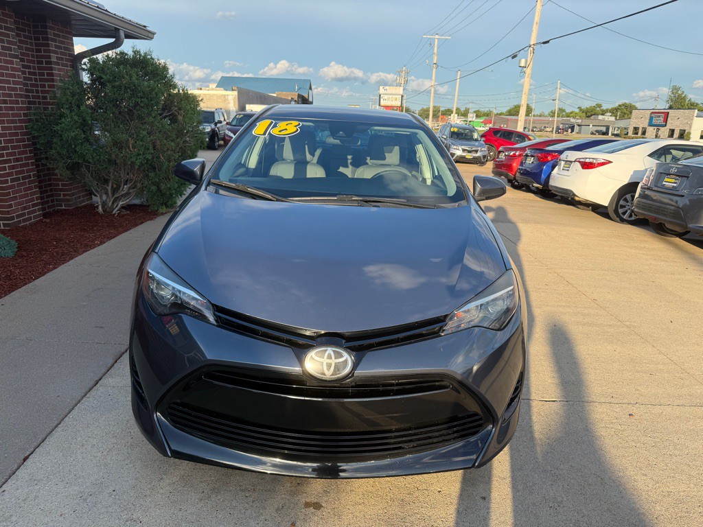 2018 Toyota Corolla Image 2
