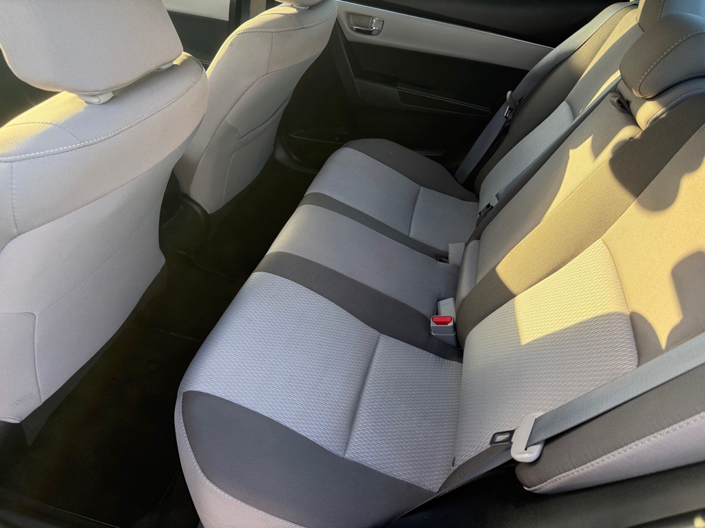 2018 Toyota Corolla Image 17