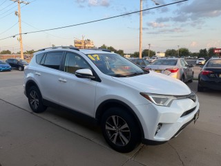 Image for 2017 Toyota Rav4 XLE ID: 7498361