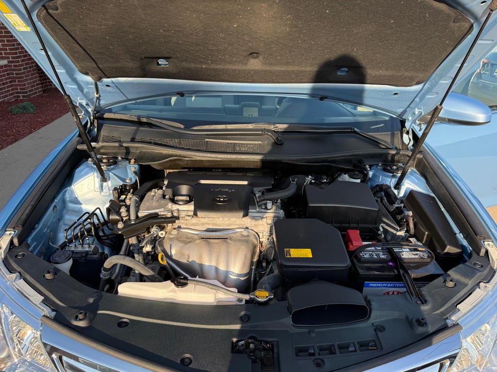 2014 Toyota Camry Image 22