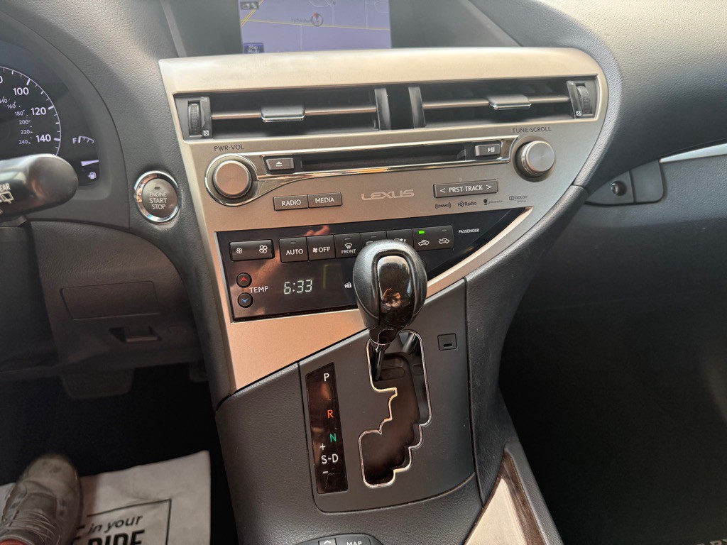 2015 Lexus RX Image 14