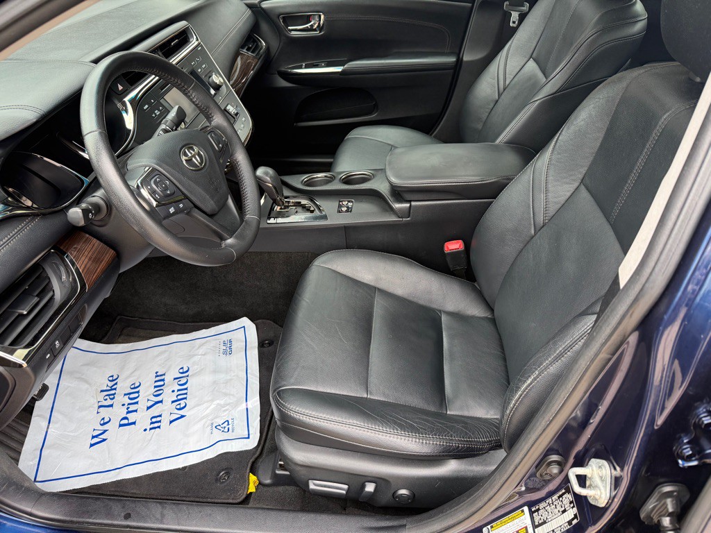 2013 Toyota Avalon Image 9