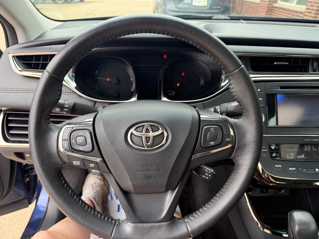 2013 Toyota Avalon Image 10