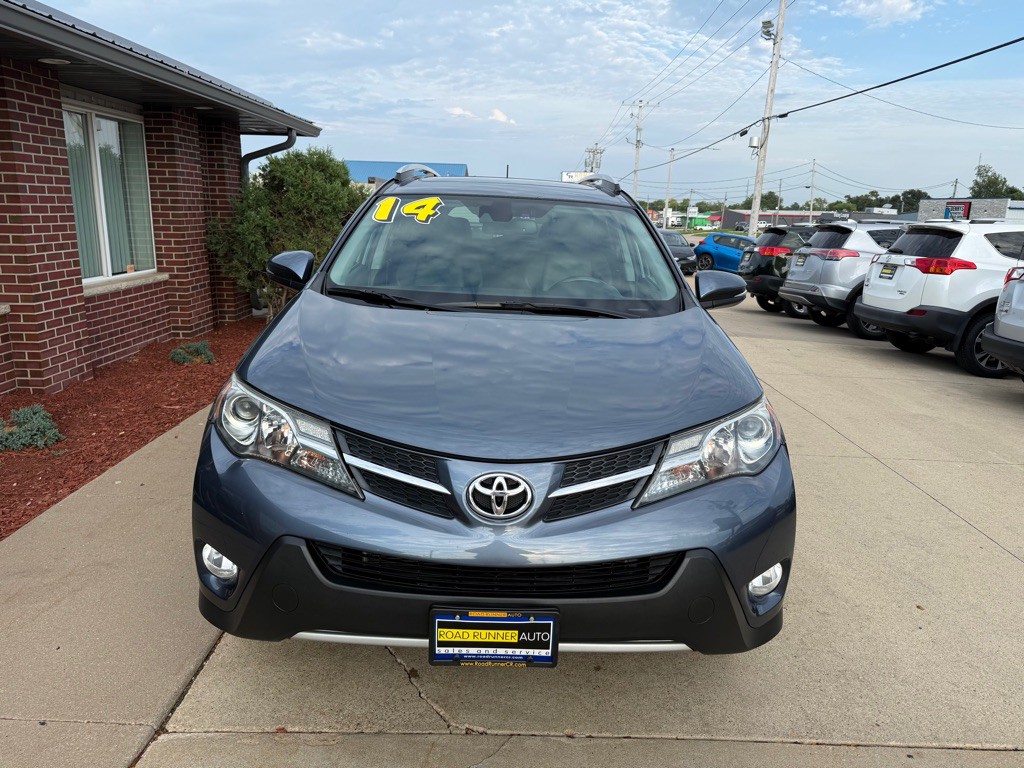 2014 Toyota Rav4 Image 2