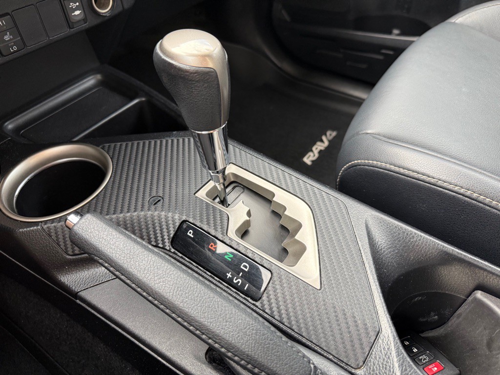 2014 Toyota Rav4 Image 15