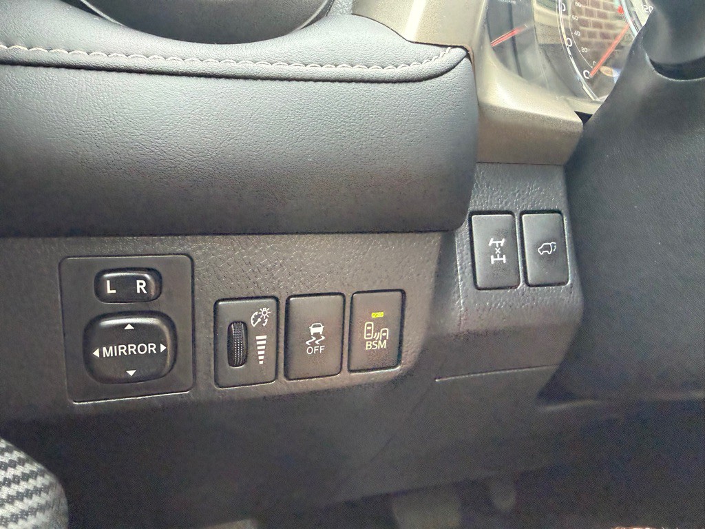 2014 Toyota Rav4 Image 18