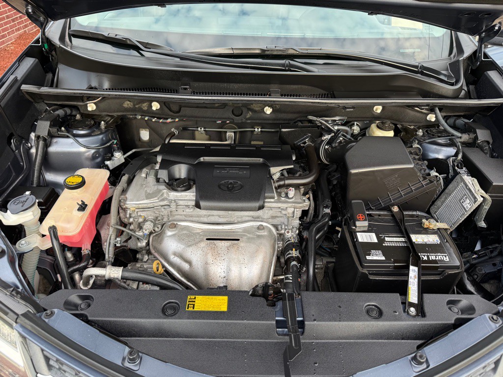 2014 Toyota Rav4 Image 24