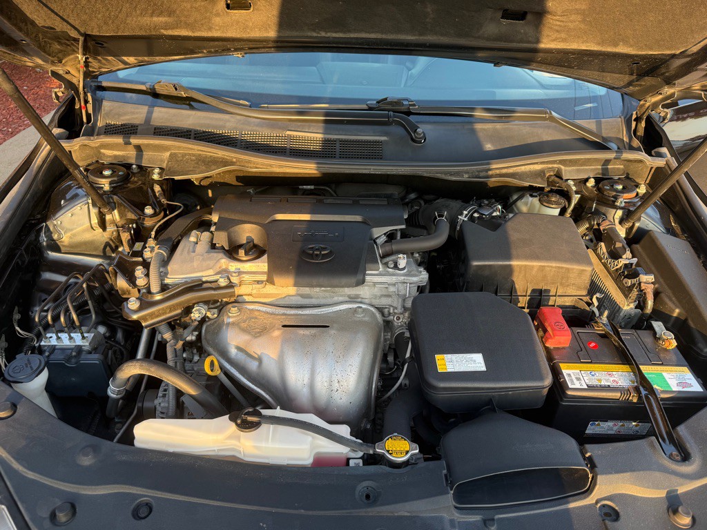 2015 Toyota Camry Image 22