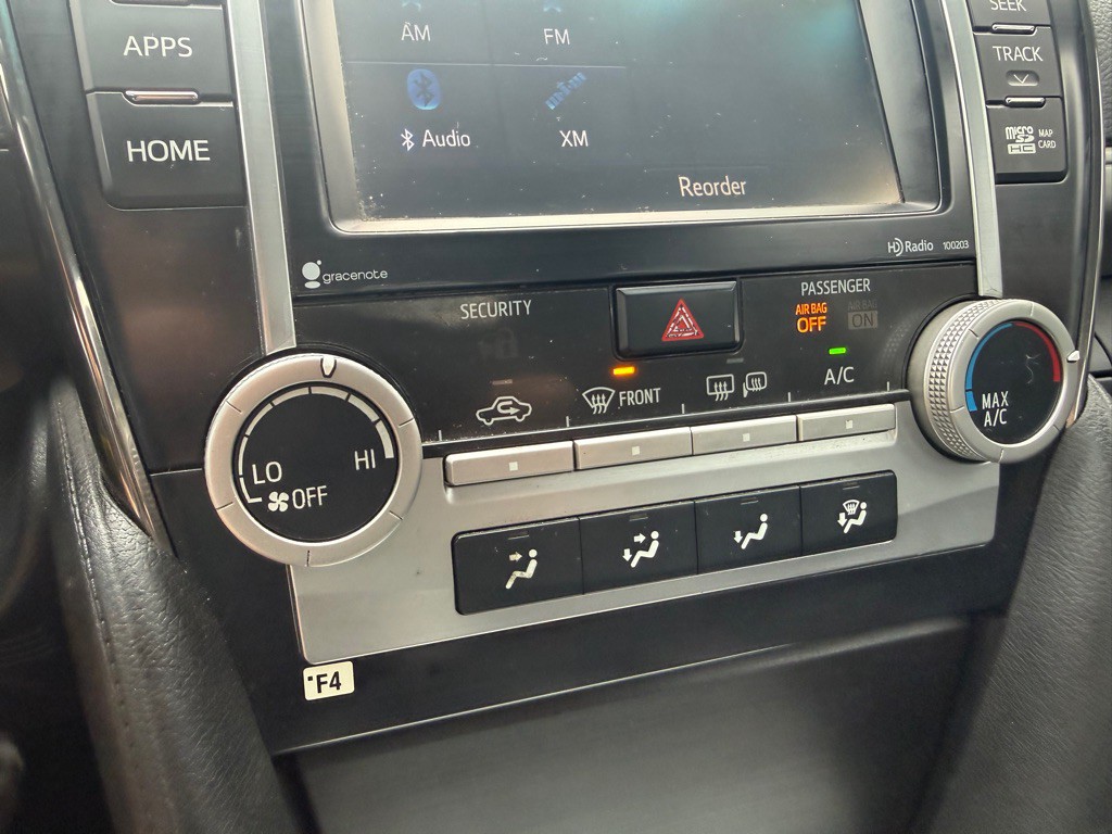 2014 Toyota Camry Image 14