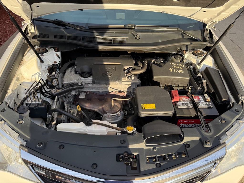 2013 Toyota Camry Image 22