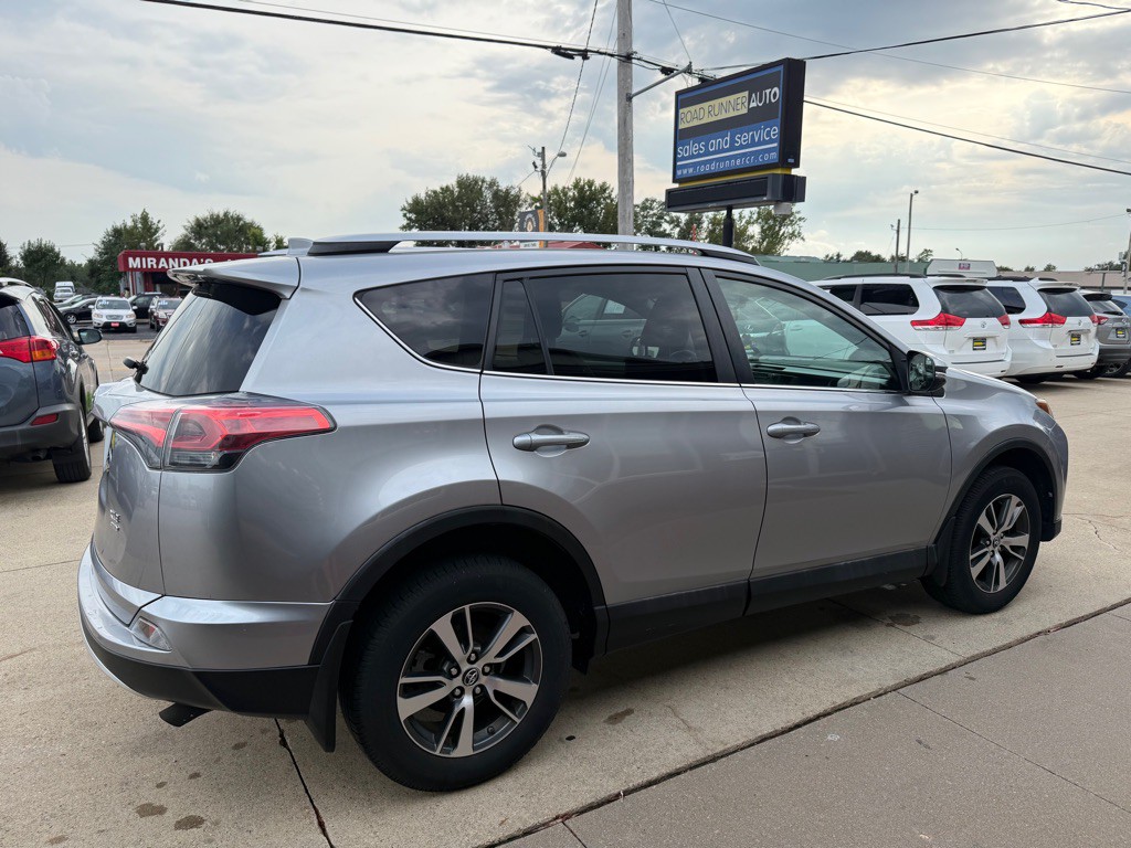2016 Toyota Rav4 Image 7