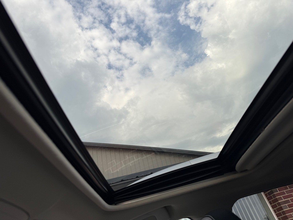 2016 Toyota Rav4 Image 18