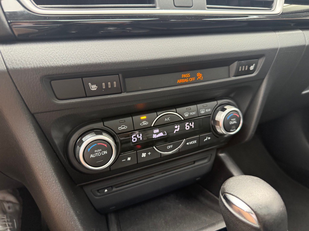 2014 Mazda Mazda3 Image 15