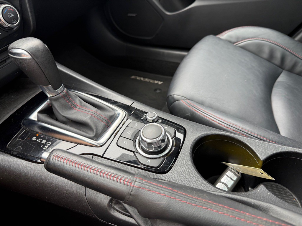 2014 Mazda Mazda3 Image 16