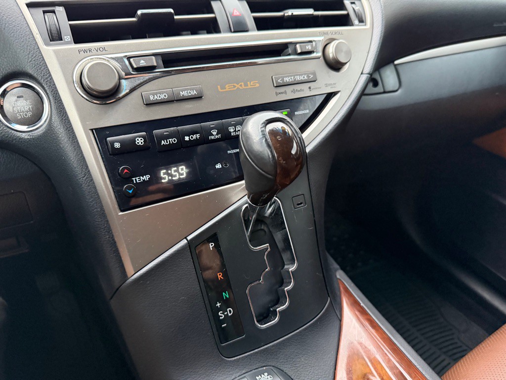 2013 Lexus RX Image 14