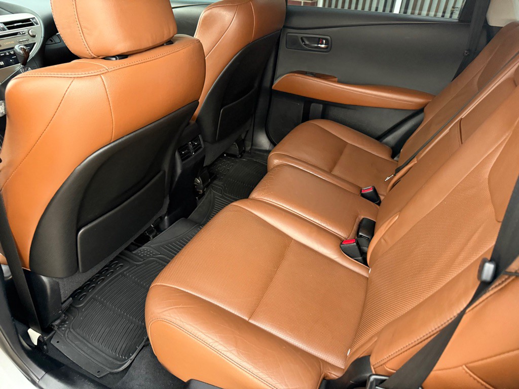 2013 Lexus RX Image 19
