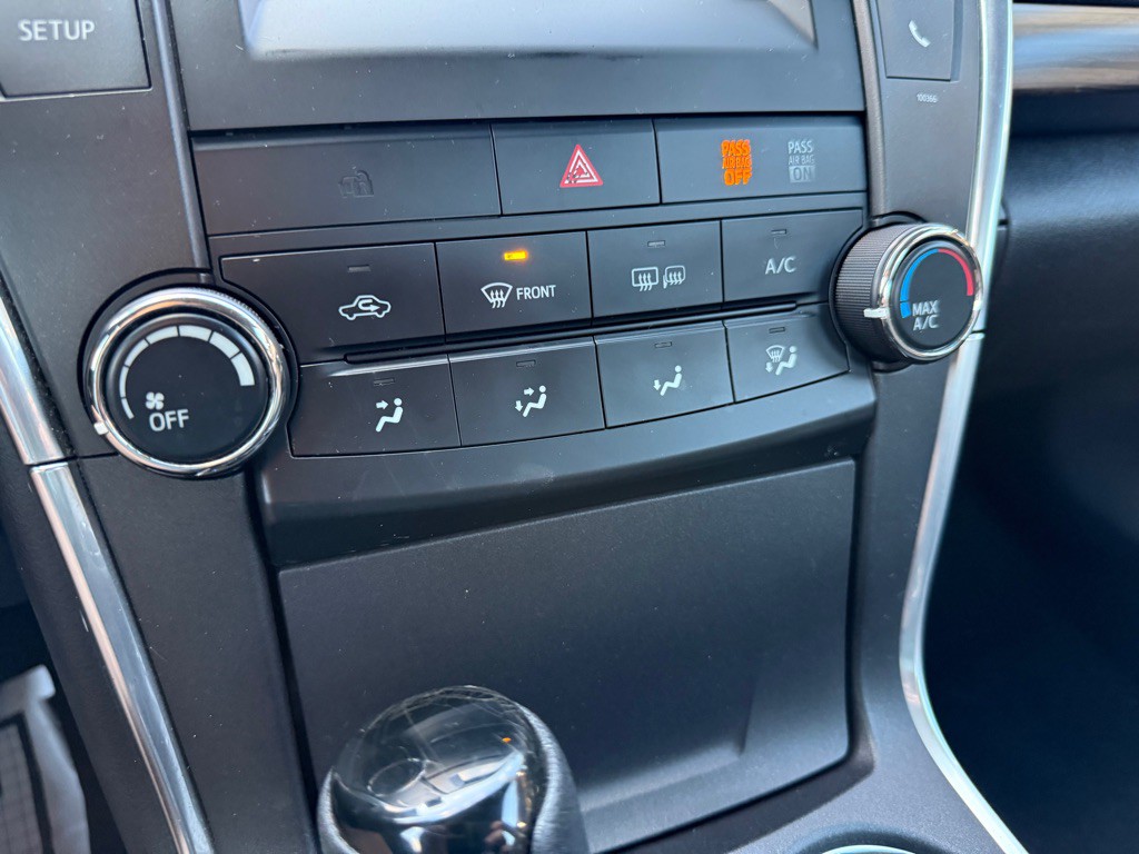 2015 Toyota Camry Image 14