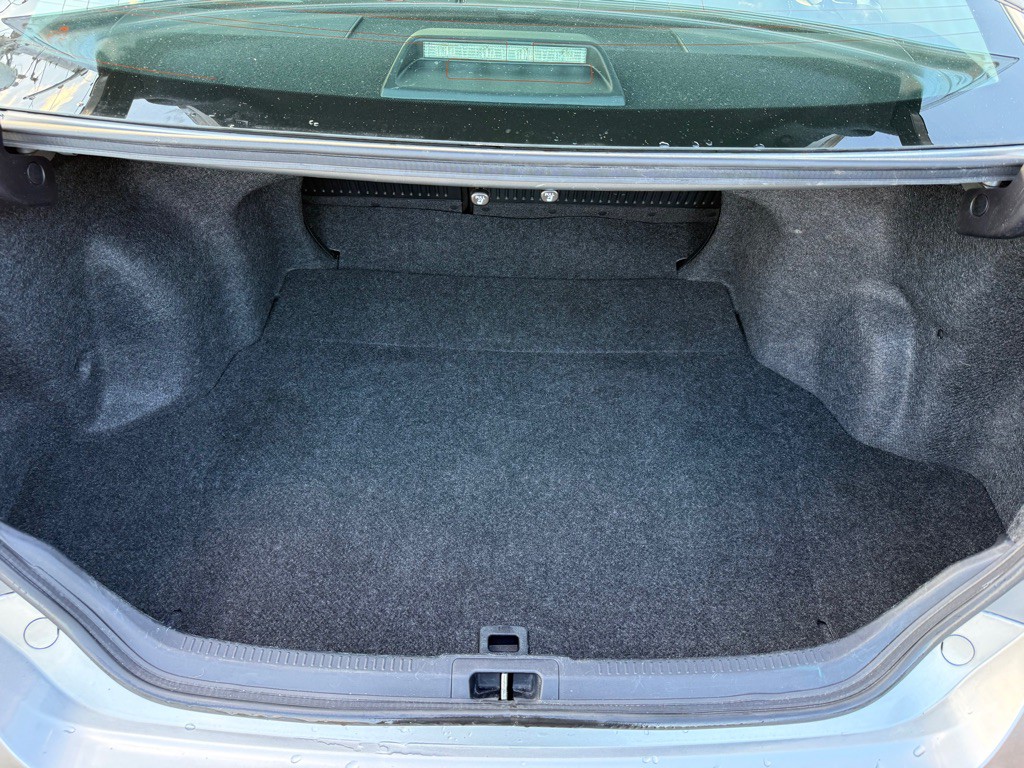 2015 Toyota Camry Image 20