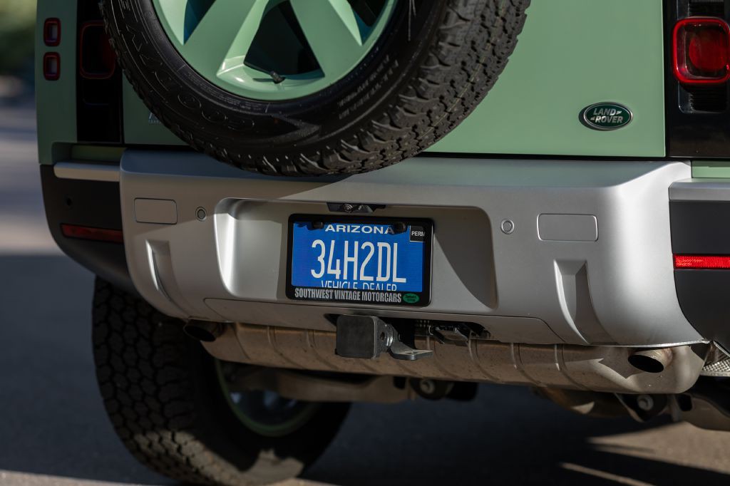 2023 Land Rover Defender Image 150