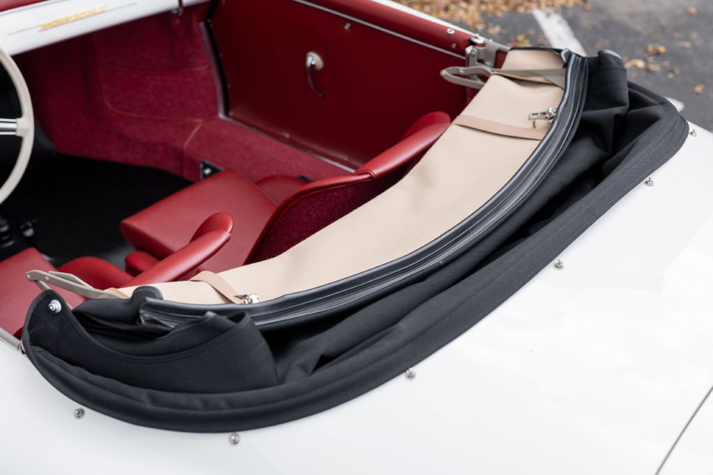 1955 Porsche Speedster Image 30