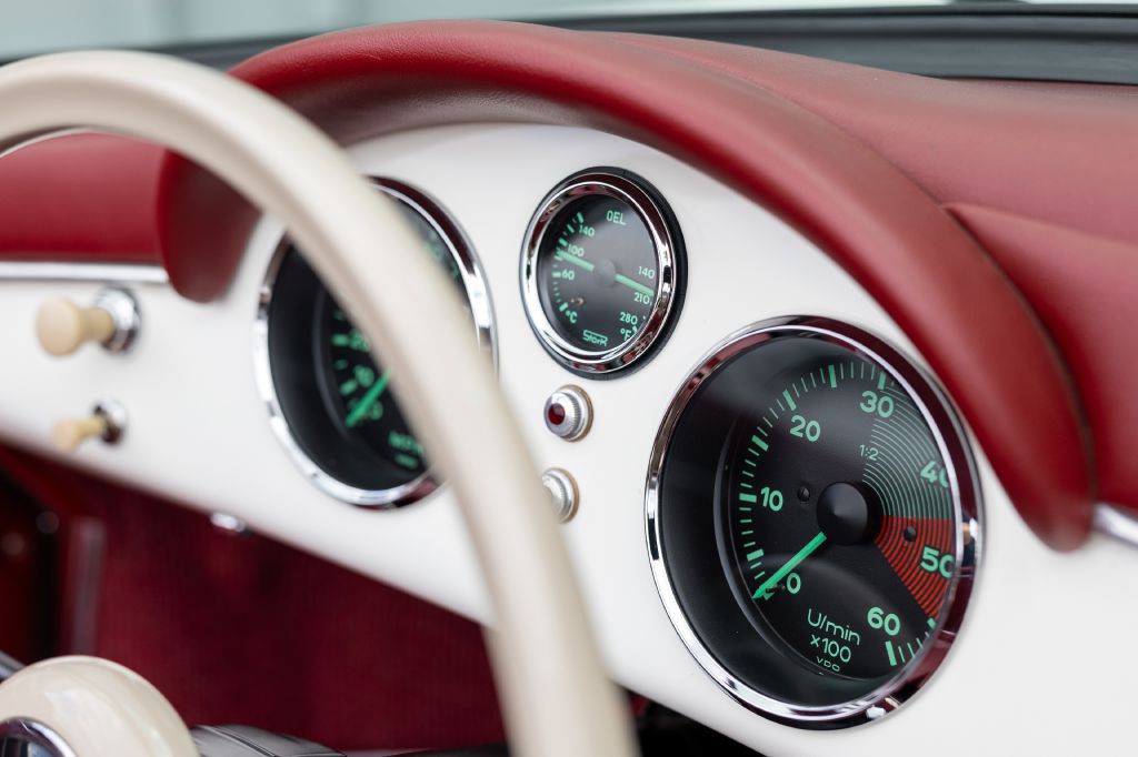 1955 Porsche Speedster Image 37