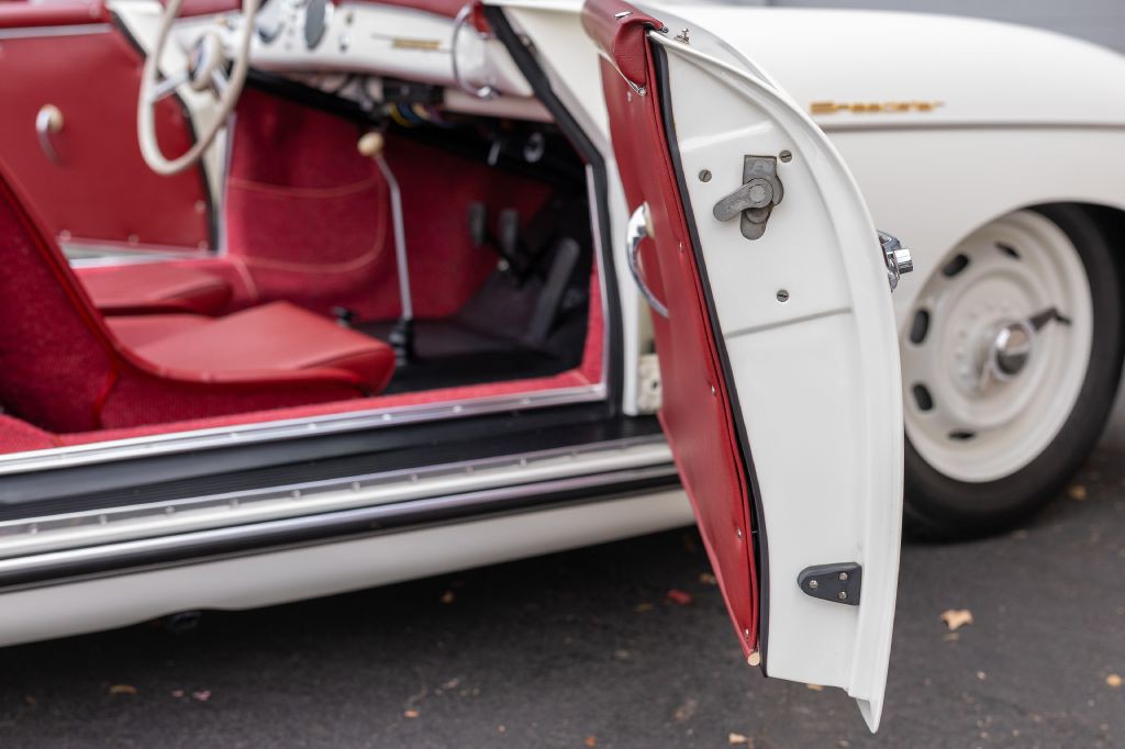 1955 Porsche Speedster Image 84