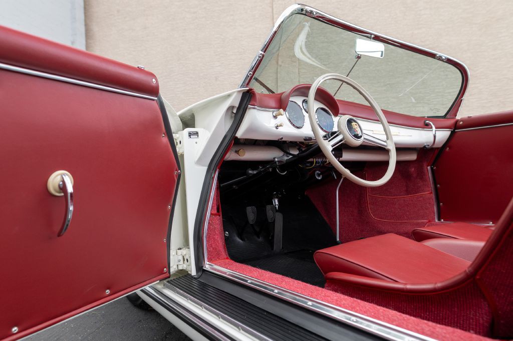 1955 Porsche Speedster Image 131