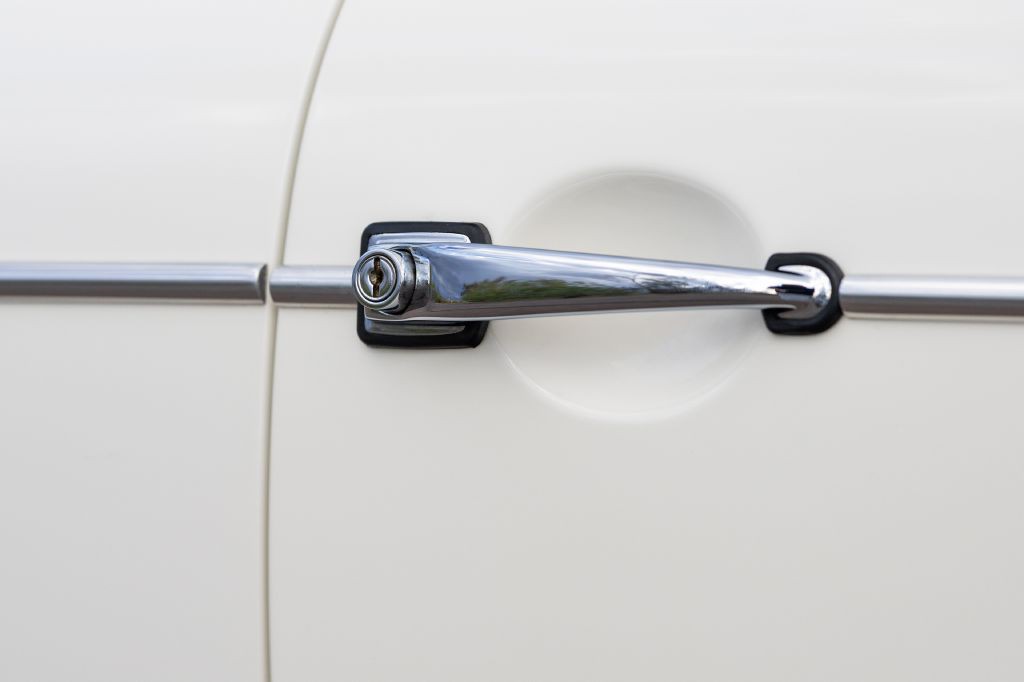 1955 Porsche Speedster Image 205