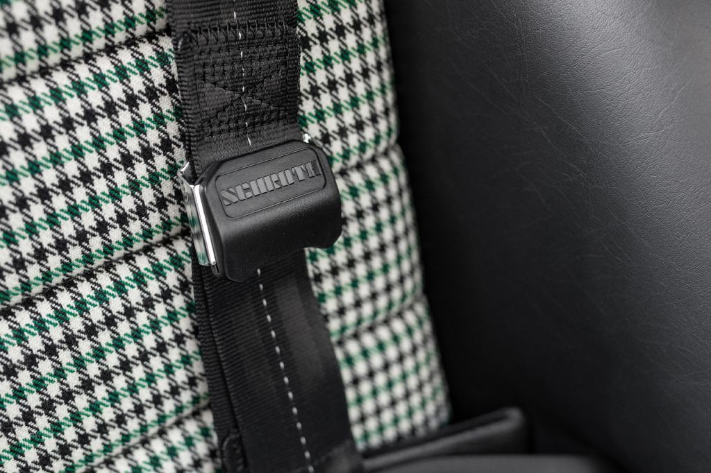 1965 Porsche 911 Image 40