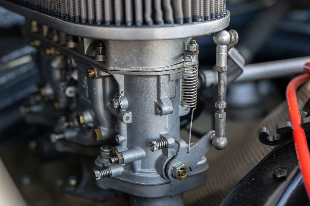 1965 Porsche 911 Image 96