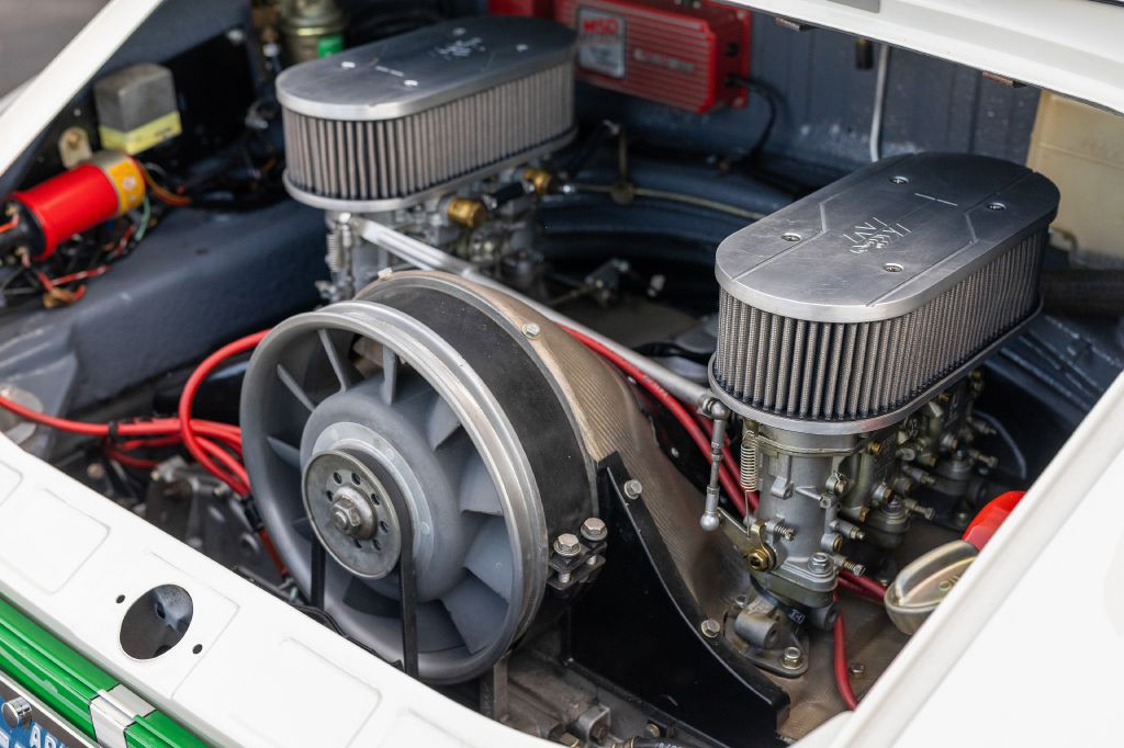 1965 Porsche 911 Image 111