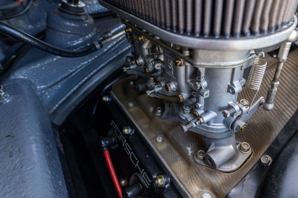 1965 Porsche 911 Image 118