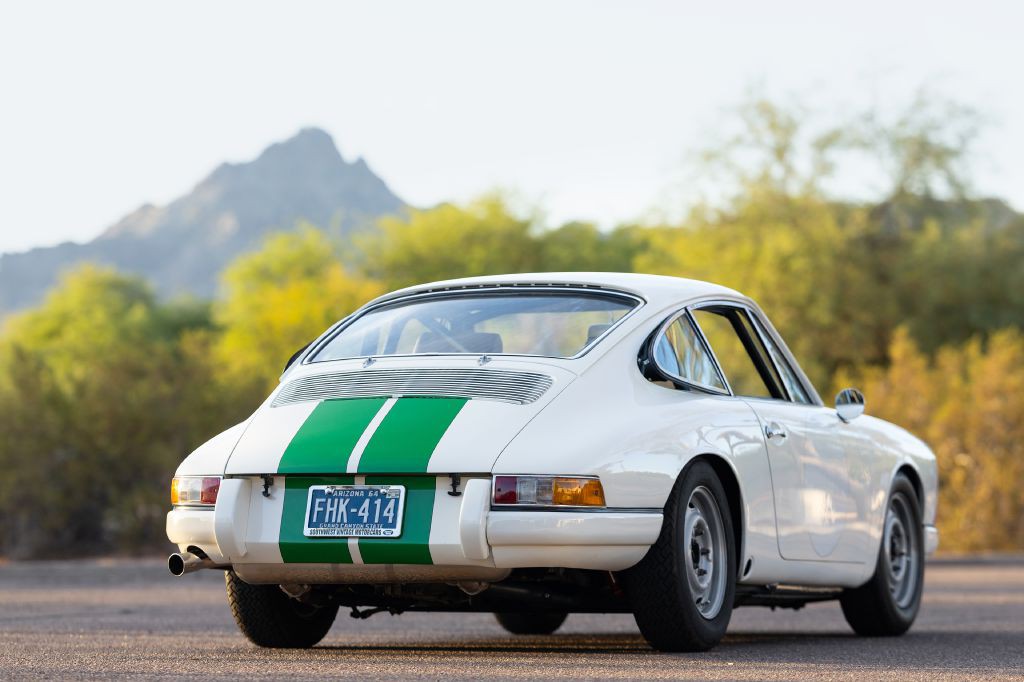1965 Porsche 911 Image 147