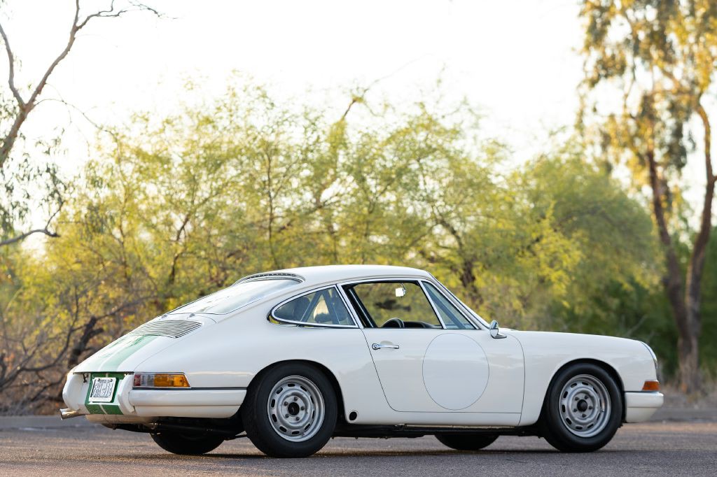1965 Porsche 911 Image 148