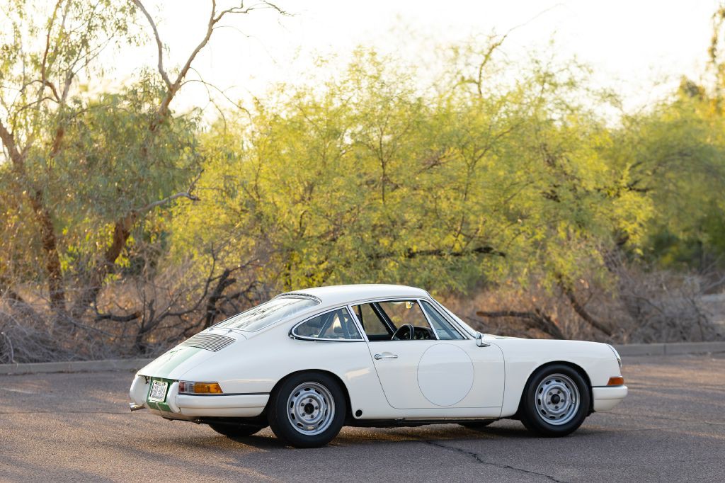 1965 Porsche 911 Image 149