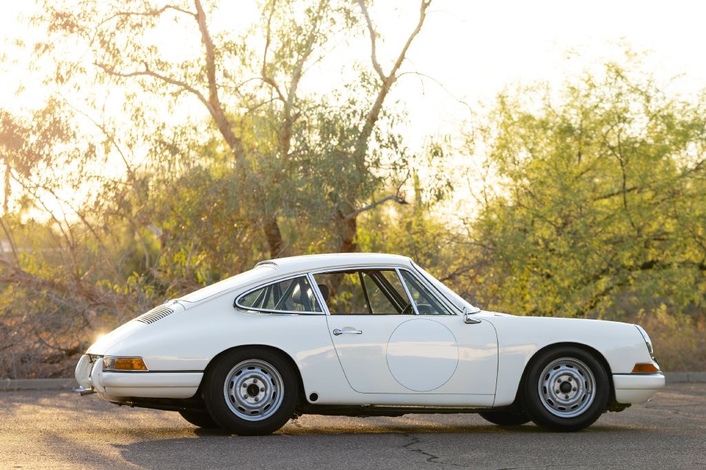 1965 Porsche 911 Image 150