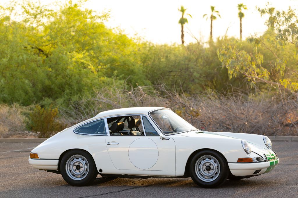 1965 Porsche 911 Image 153