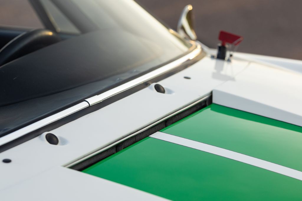 1965 Porsche 911 Image 160