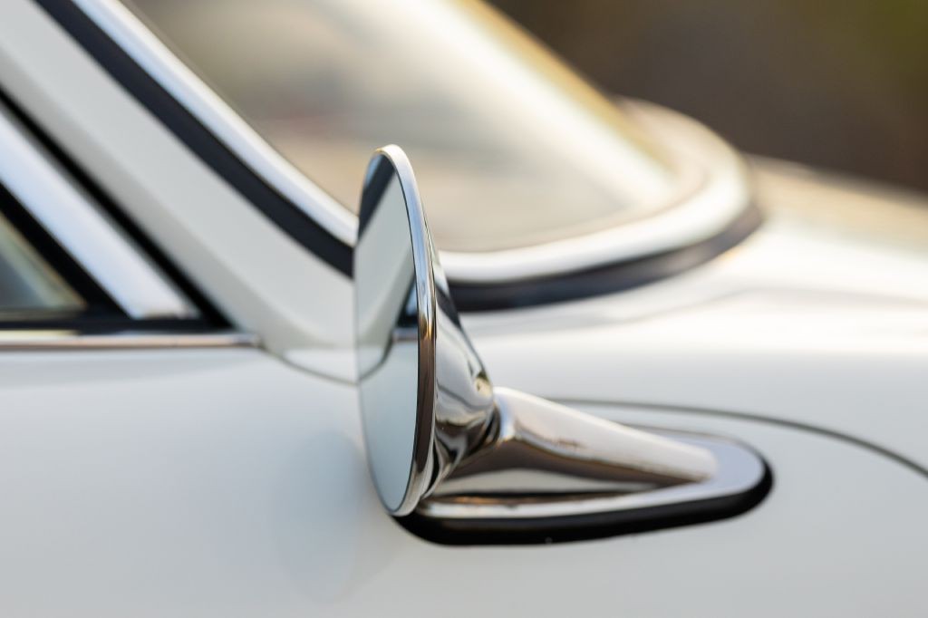 1965 Porsche 911 Image 172