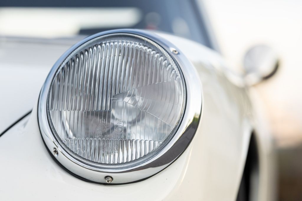 1965 Porsche 911 Image 181