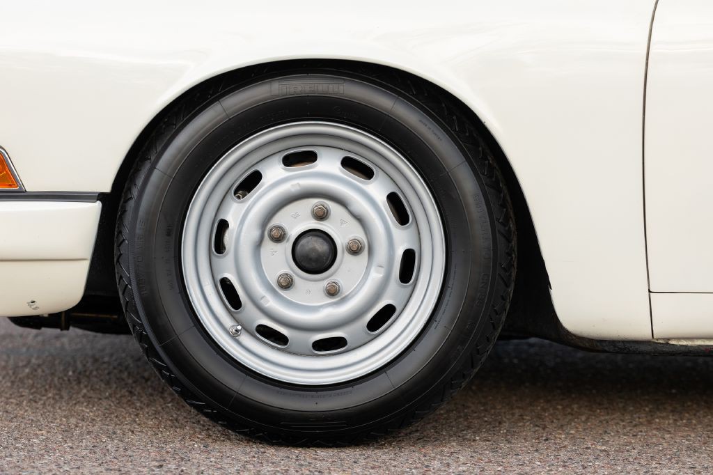 1965 Porsche 911 Image 202