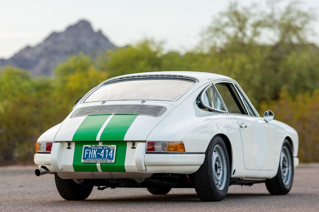 1965 Porsche 911 Image 205